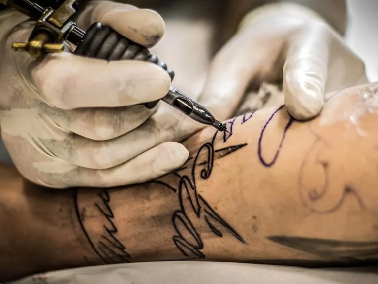 What to Ask Before Booking With the Best Tattoo Artist in Sydney